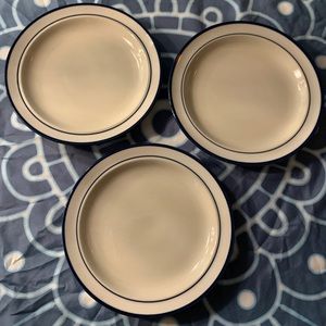 3 Elegance II Collection plates